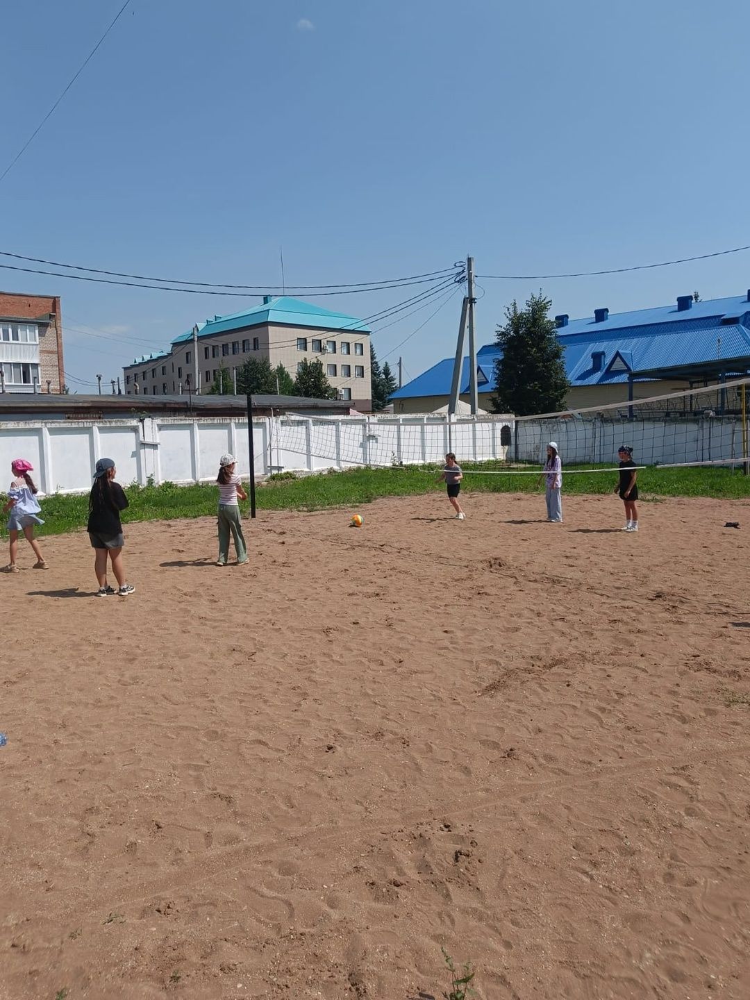 Летняя активность в дворовом лагере