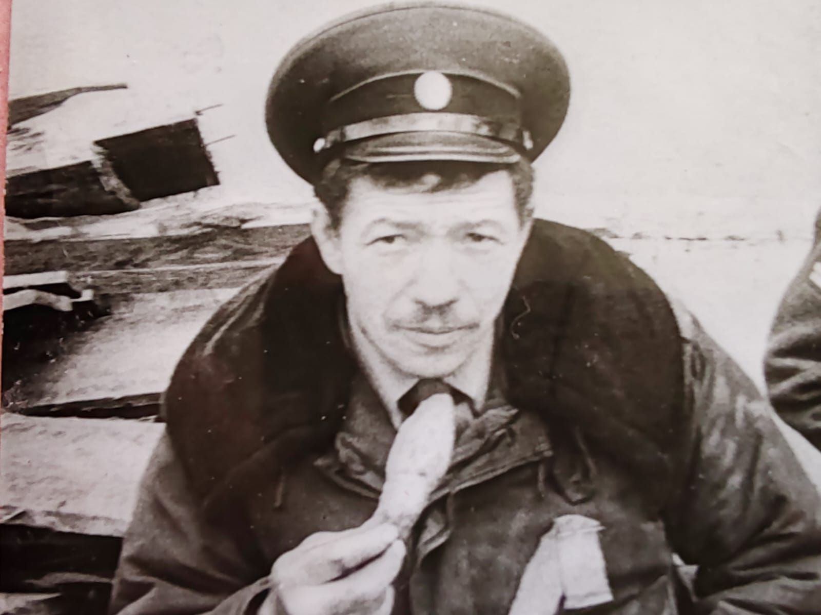 Не они нашли домик в деревне, дом нашел их