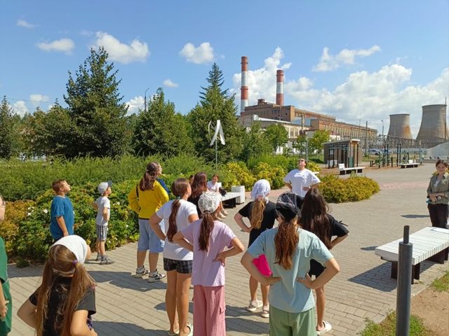 День в парке с радостью и патриотизмом