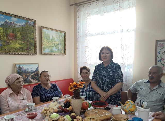 «Моя семья» — круглый стол, посвященный крепким семейным узам