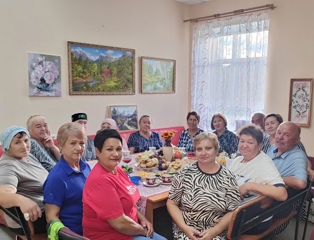 «Моя семья» — круглый стол, посвященный крепким семейным узам