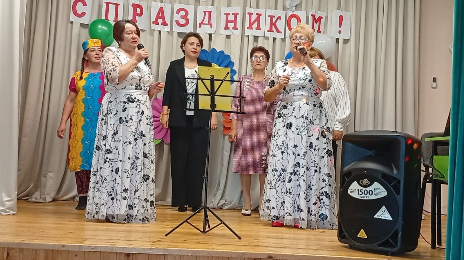 В Байряки-Тамакском СДК состоялась праздничная музыкальная программа