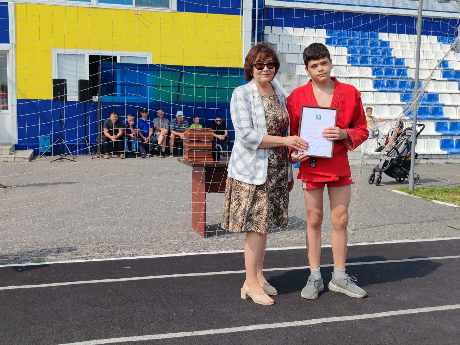 «Энергия» приветствовала физкультурников и спортсменов
