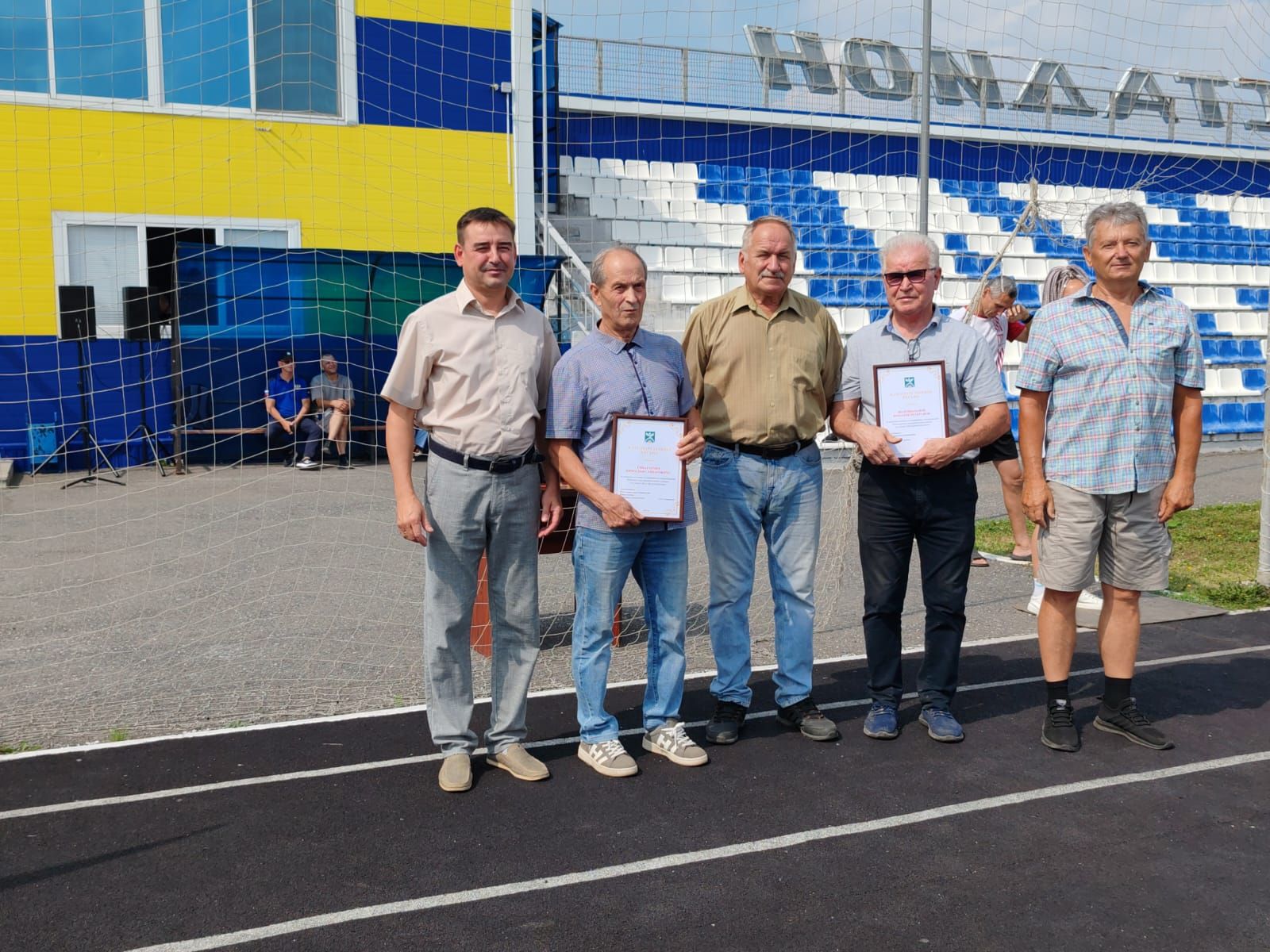 «Энергия» приветствовала физкультурников и спортсменов