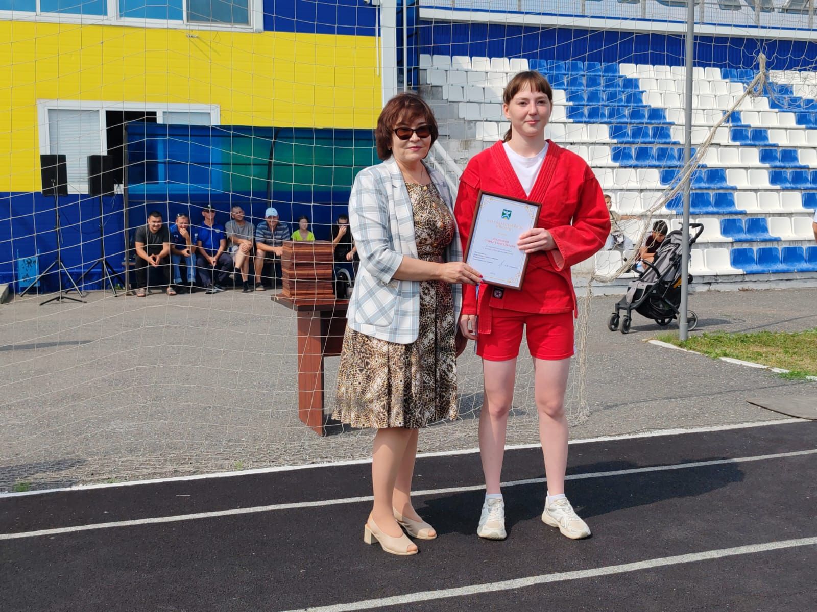 «Энергия» приветствовала физкультурников и спортсменов