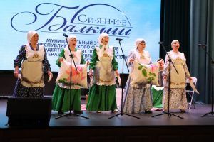 «Балкыш» зажигает звёзды: фестиваль творчества ветеранов