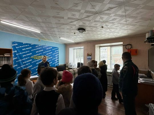 Огнеборцы открыли двери: экскурсия, которую не забудут