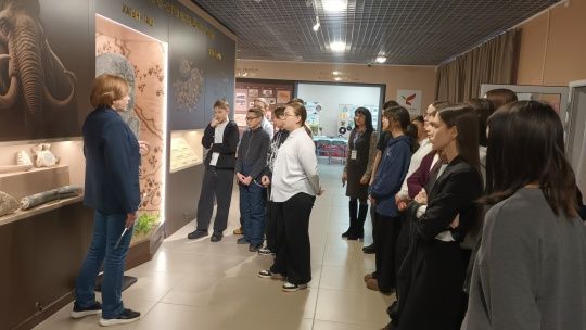 Урок истории среди экспонатов