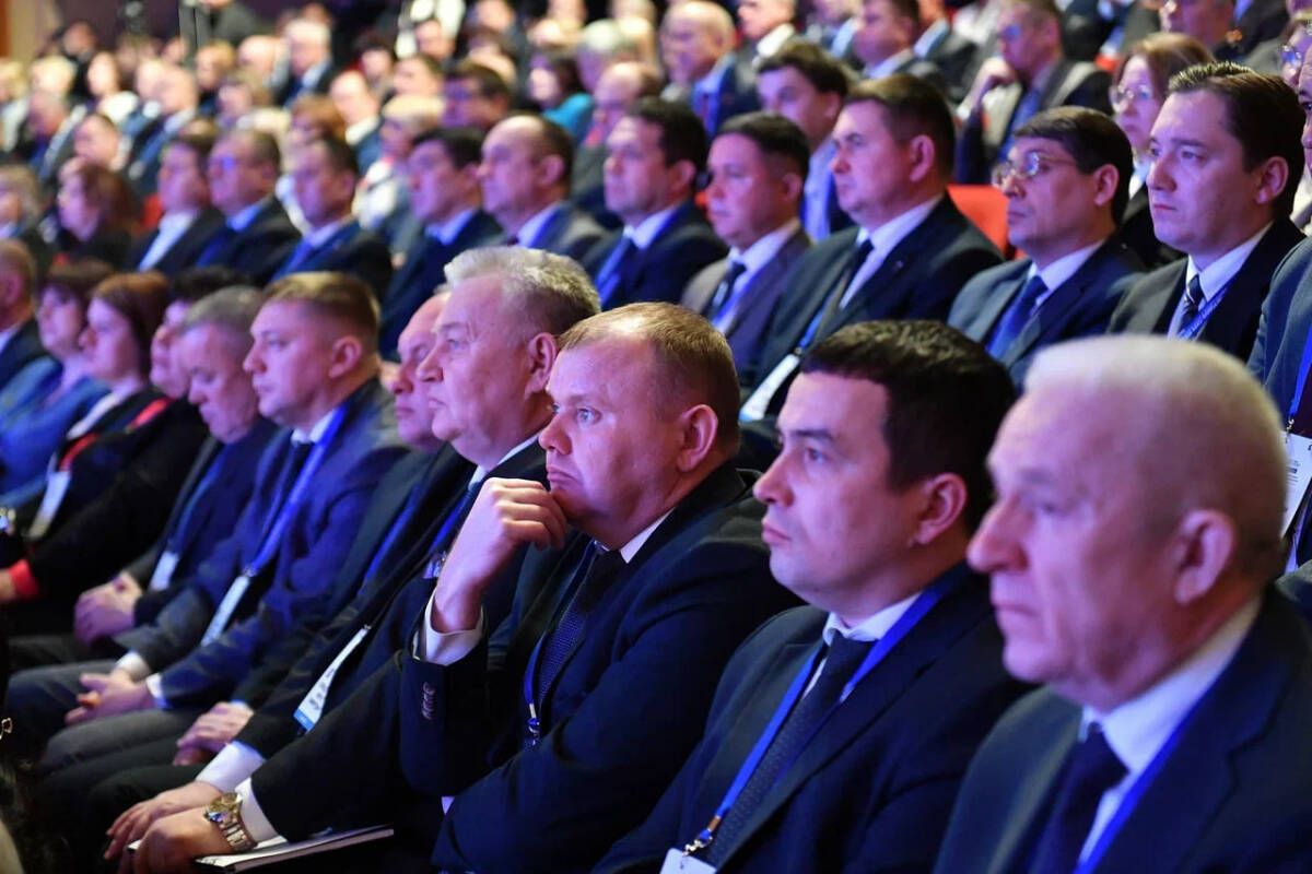 Делегация из Татарстана приняла участие в региональном дне форума «Малая Родина — сила России» в Уфе