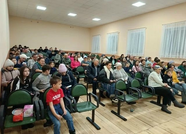 Новогодняя лотерея в Байряках: удача улыбнулась каждому