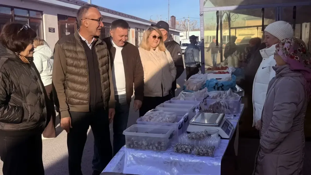 В Уруссу проводили бабье лето большой ярмаркой