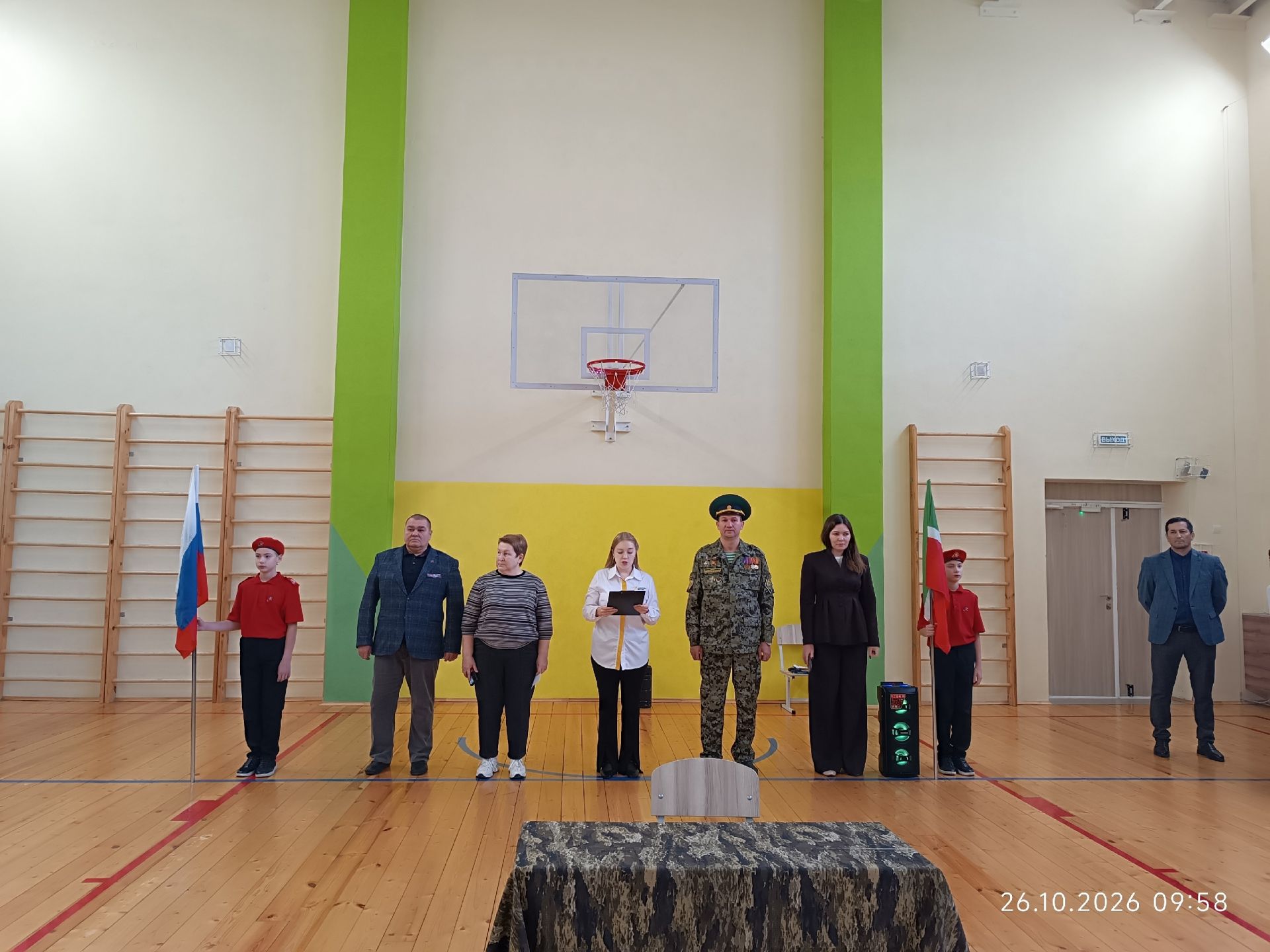 Парта Героя появилась в Уруссинской школе №3