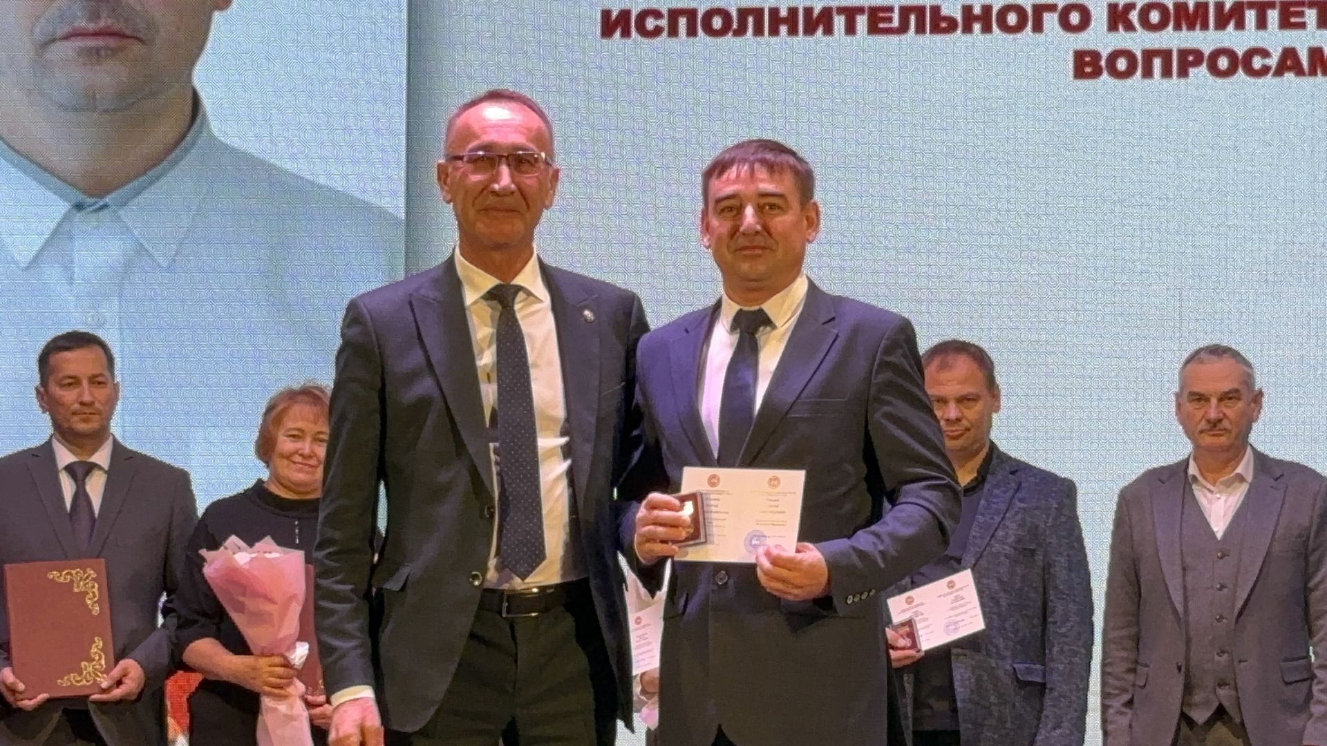 Ваш труд — основа будущего района