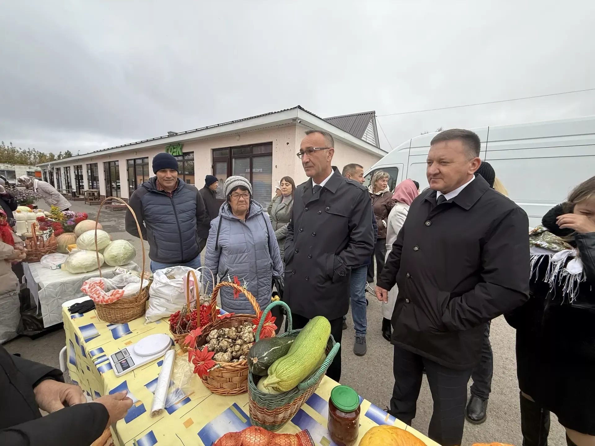 Сегодня в Ютазинском районе прошла первая осенняя ярмарка