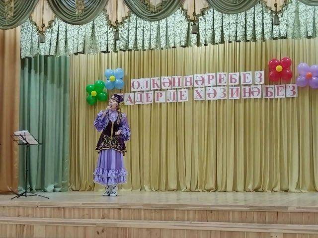В Байрякинском Доме культуры чествовали людей золотого возраста
