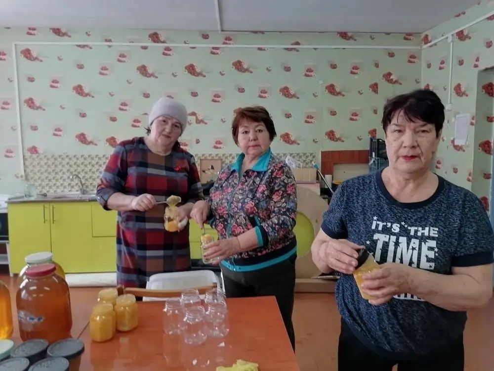 Акция «Твори добро» объединила жителей Старых Уруссу