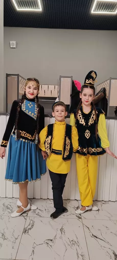 Молодое поколение ютазинцев держит равнение на крепкие семьи