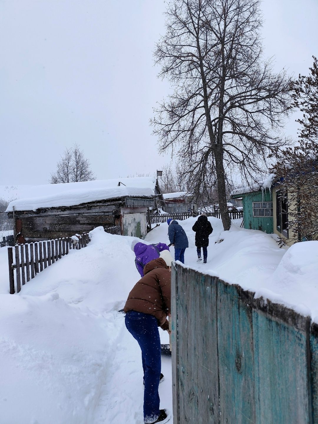 Забота и внимание: поздравление для матери героя