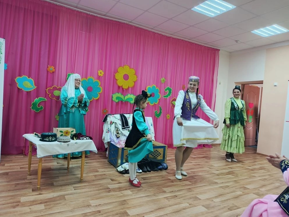 Праздник детства, дружбы и родного языка