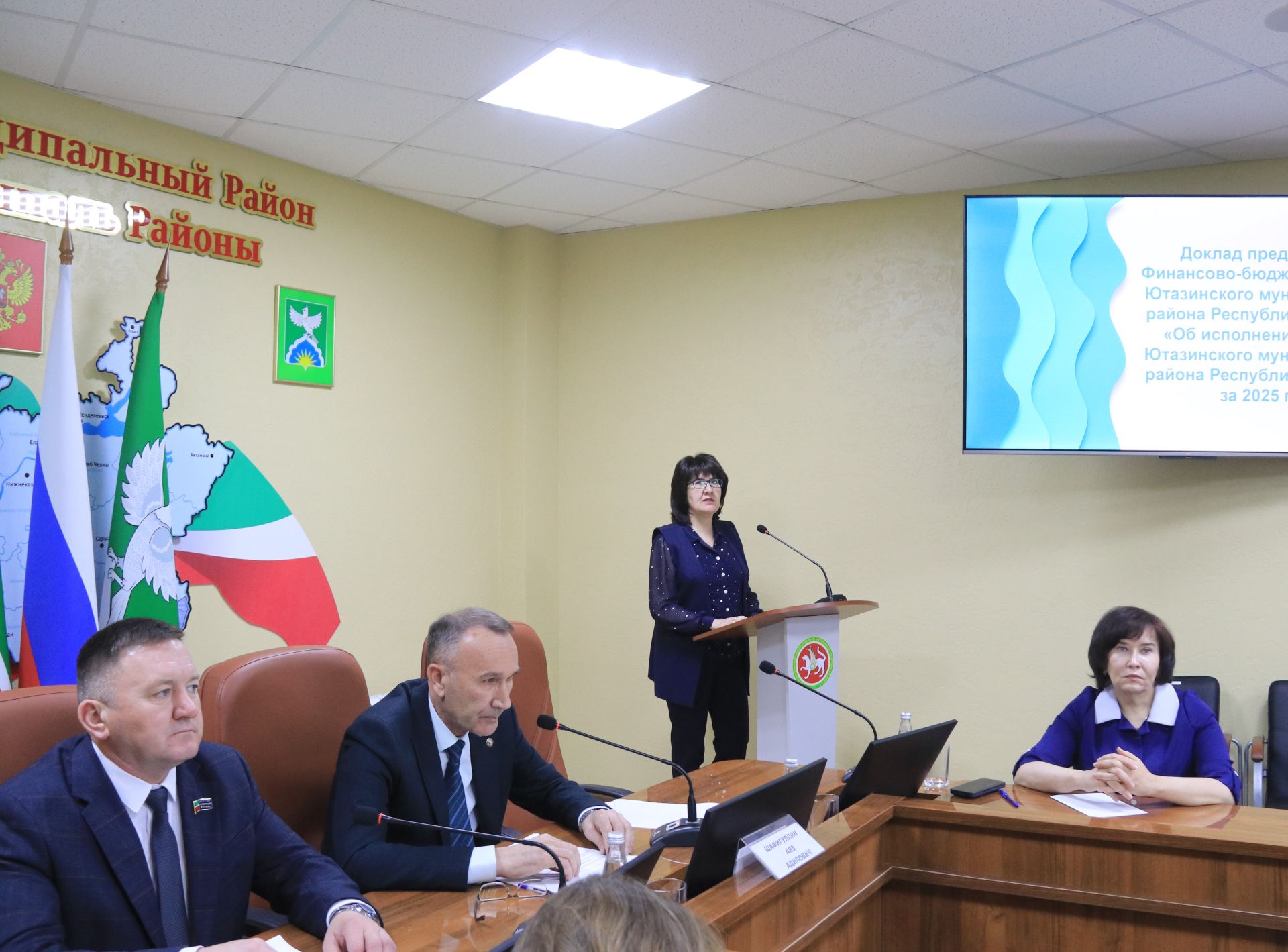 Состоялась очередное заседание районного совета