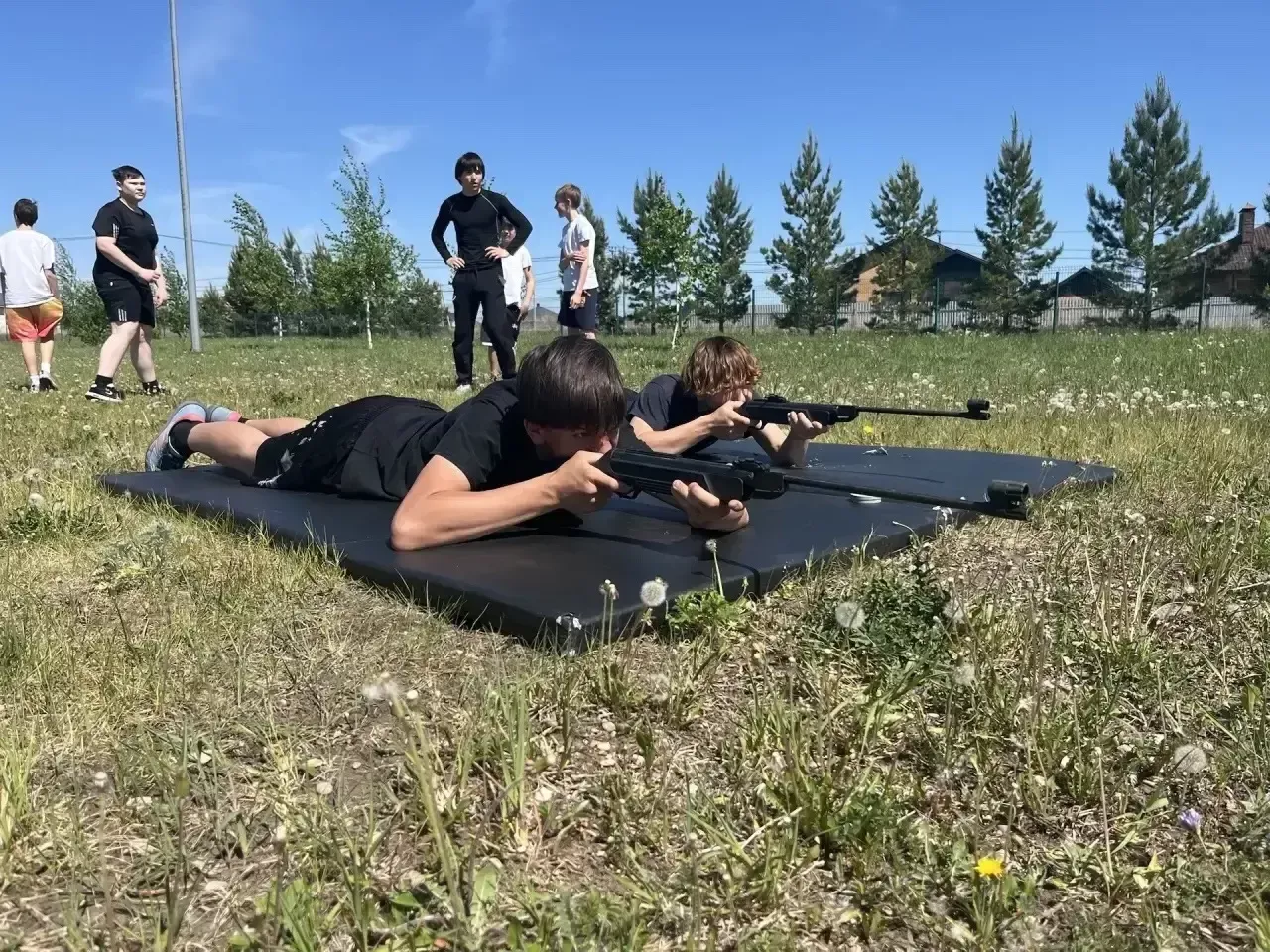 Школа мужества: в Уруссинской гимназии прошли традиционные военные сборы