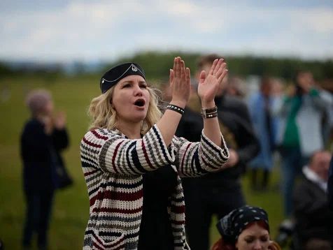 «Хранители» собрали 20 000 зрителей в древнем Болгаре: как прошел первый этно-рок-фестиваль Поволжья