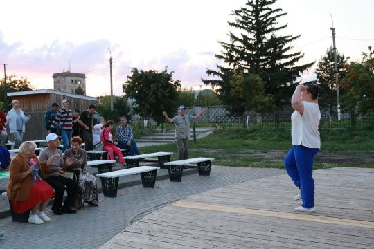 «Семейный» парк зазвучал ритмами танцев