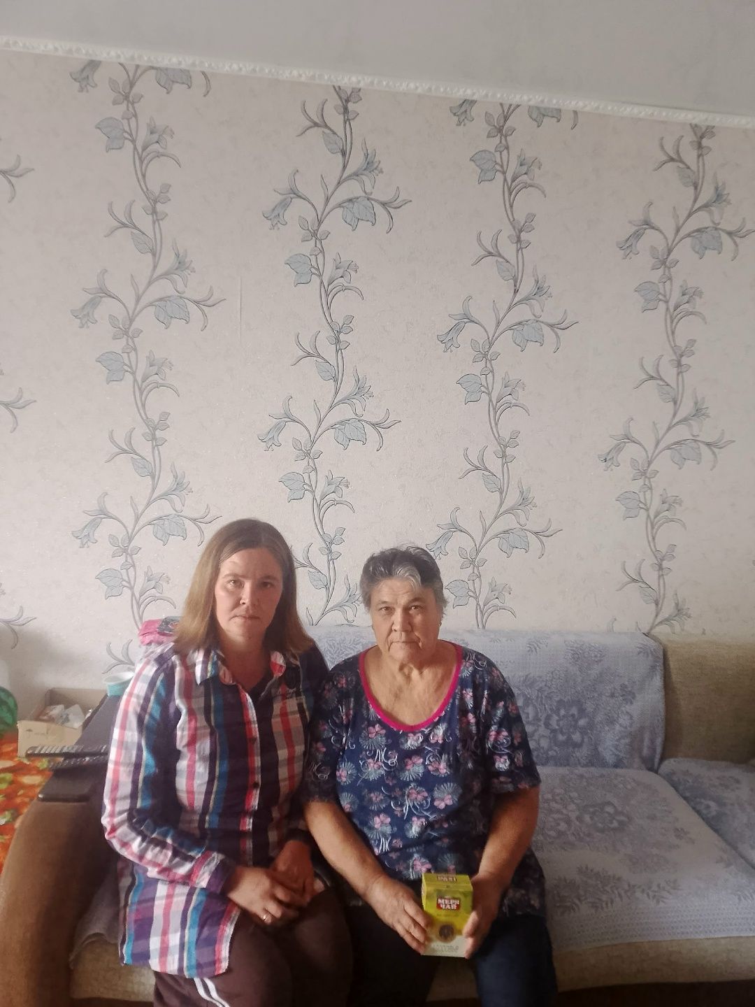 Помощь и живое общение: слезы радости и улыбки