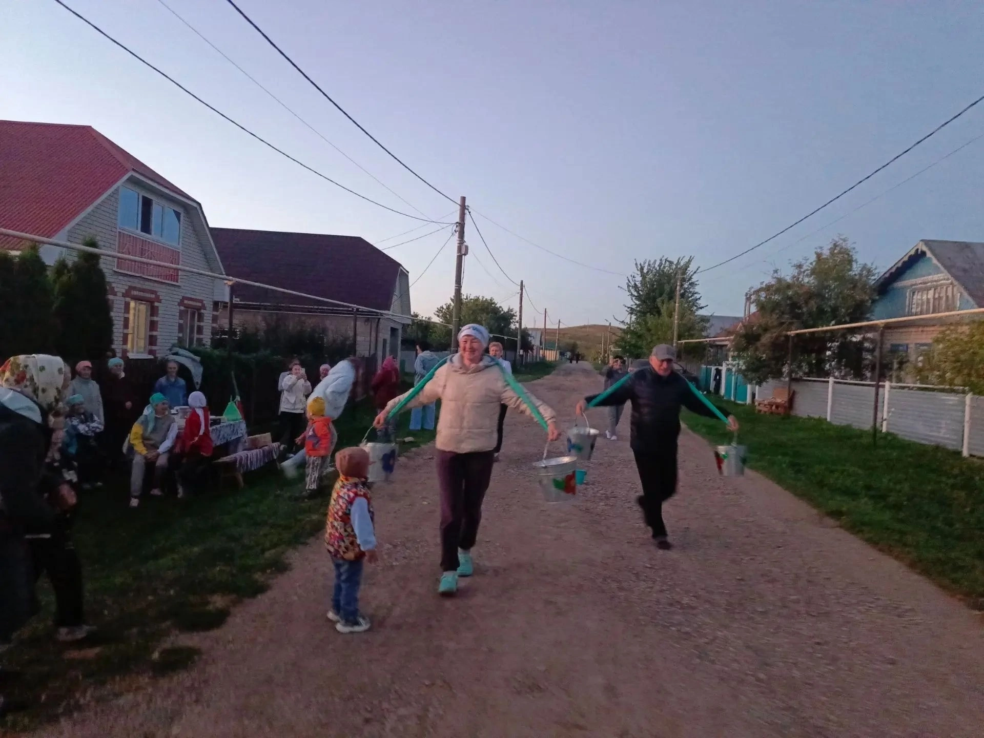 Душа села в одной улице