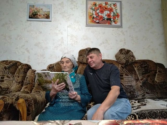 Акция «Книга на дом»: культура приходит в каждый дом