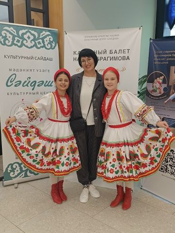 Образцовый ансамбль «Сударушка» выступил на республиканском совещании в Казани