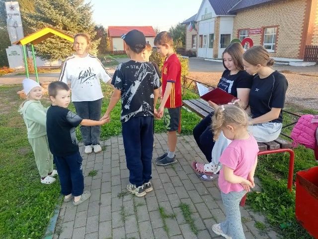 «Дружат дети всей страны»: урок мира и согласия в Подгорновском ДК