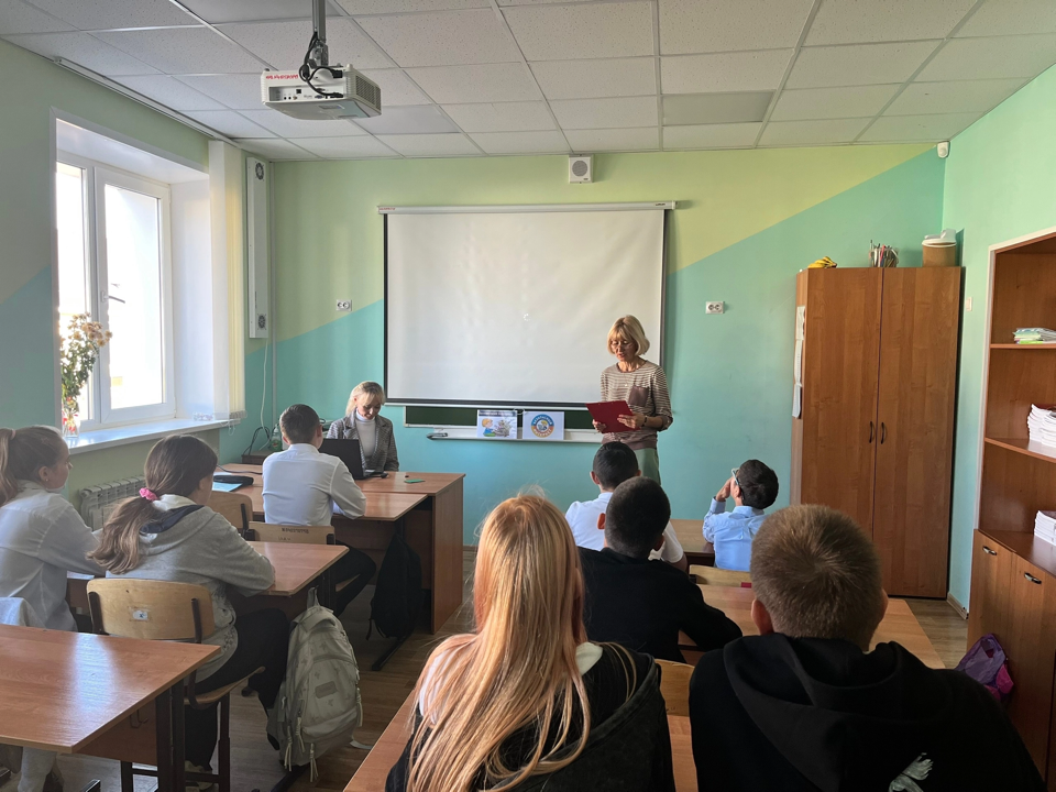 Знатоки интернета: как дружить с Сетью и не попасть в беду