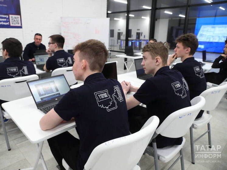 Более 8 тысяч студентов и школьников отработали летом в составе студотрядов Татарстана