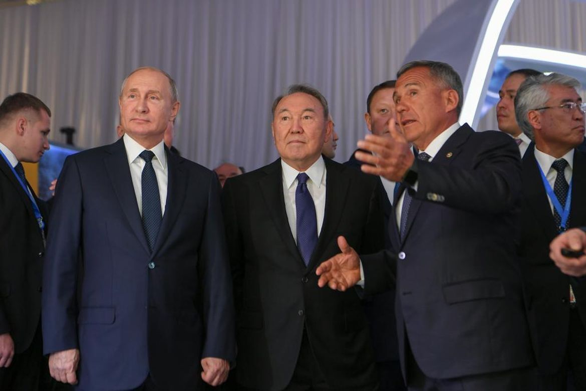 Минниханов презентовал Путину и Назарбаеву туристический потенциал Татарстана