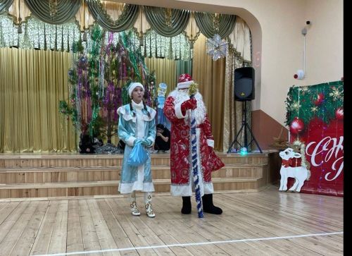 Новогодний вечер для жителей села Байряка прошел в местном СДК