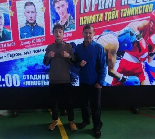 Боксер Аким Загидуллин завоевал бронзу на турнире в г. Лениногорск