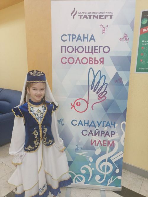 Юные солистки УДШИ покорили Альметьевск
