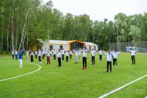 Герои России стали гостями профильных смен для детей в Татарстане