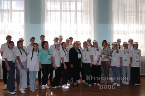 В районном Доме культуры прошел слет волонтеров