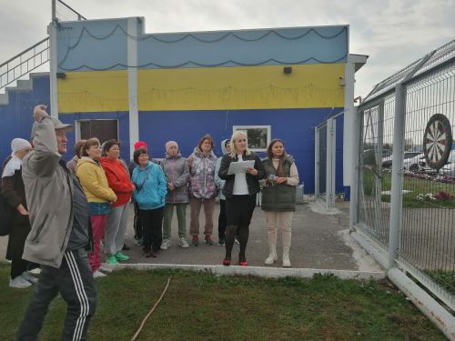 Представители «Серебряного» возраста района сразились в игре дартс и настольном теннисе