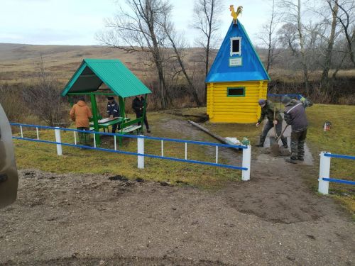 Территория родника в Байряки-Тамаке преобразилась