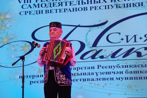 Ютазинские ветераны блистали на главном подмостке района