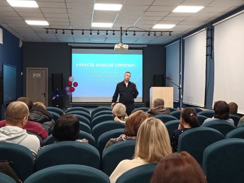 В Уруссинской школе №3 прошло общешкольное родительское собрание