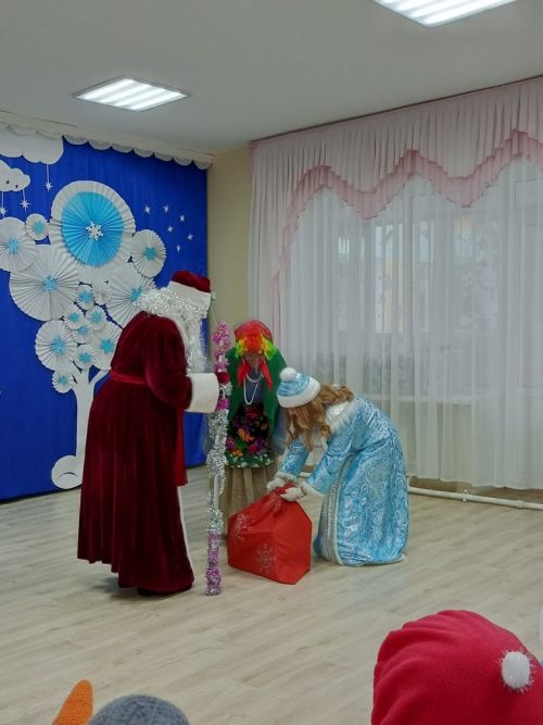 В подготовительной группе детского сада № 3 прошел новогодний утренник