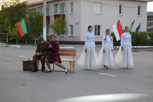 Салют в честь Дня Победы завершил праздничные мероприятия в Уруссу