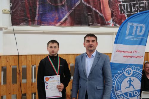 В Уруссу состоялось открытие Чемпионата Ютазинского района по национальной борьбе корэш