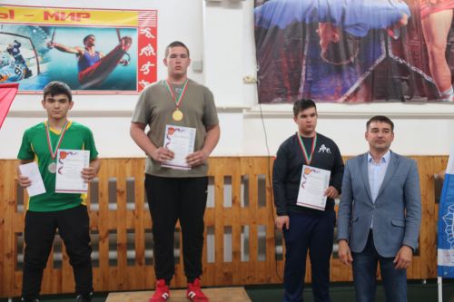 В Уруссу состоялось открытие Чемпионата Ютазинского района по национальной борьбе корэш