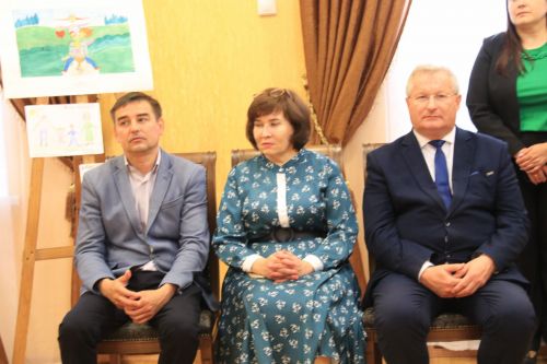 В честь Международного дня семьи в Уруссинском РДК состоялось чествование супружеских пар