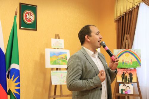 В честь Международного дня семьи в Уруссинском РДК состоялось чествование супружеских пар